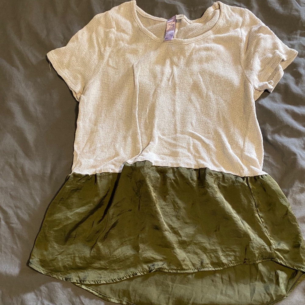 Two toned blouse